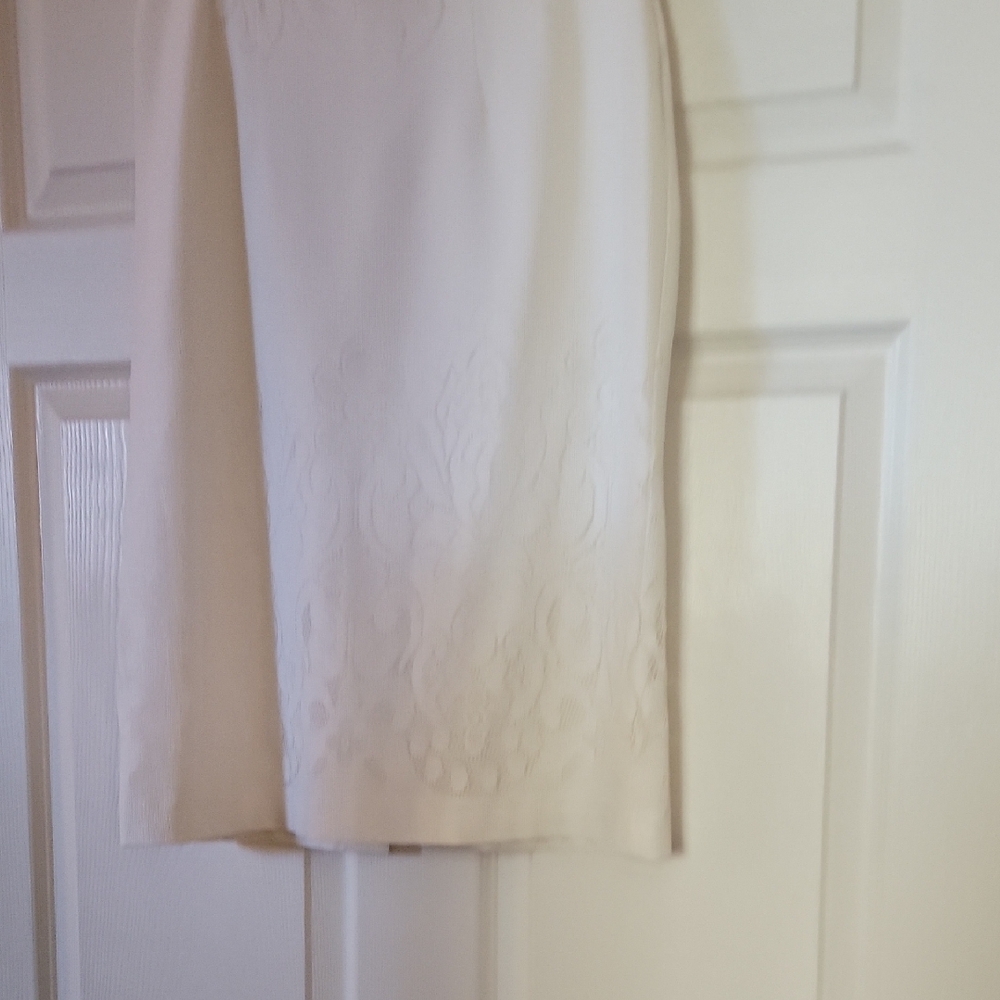 Eva Mendes for New York & Company White/Cream Pencil Skirt